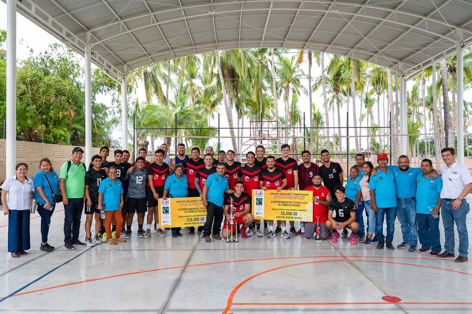 Group photo Fair Trade Community Center July 2022.jpg